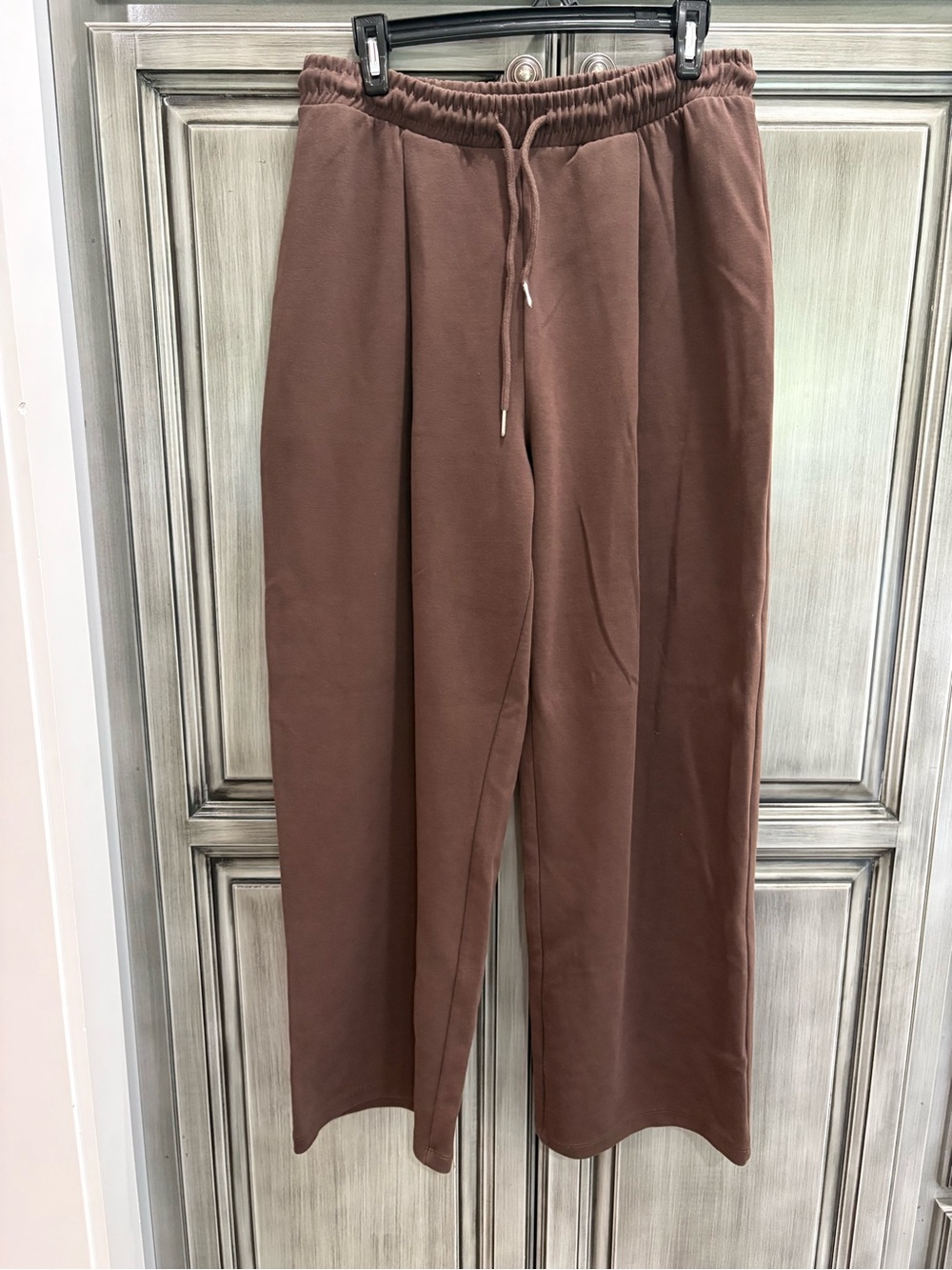 Zara Women’s Wide-Leg Pleated Drawstring Sweatpants